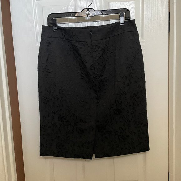 Banana Republic Women's Skirt - Picture 1 of 4